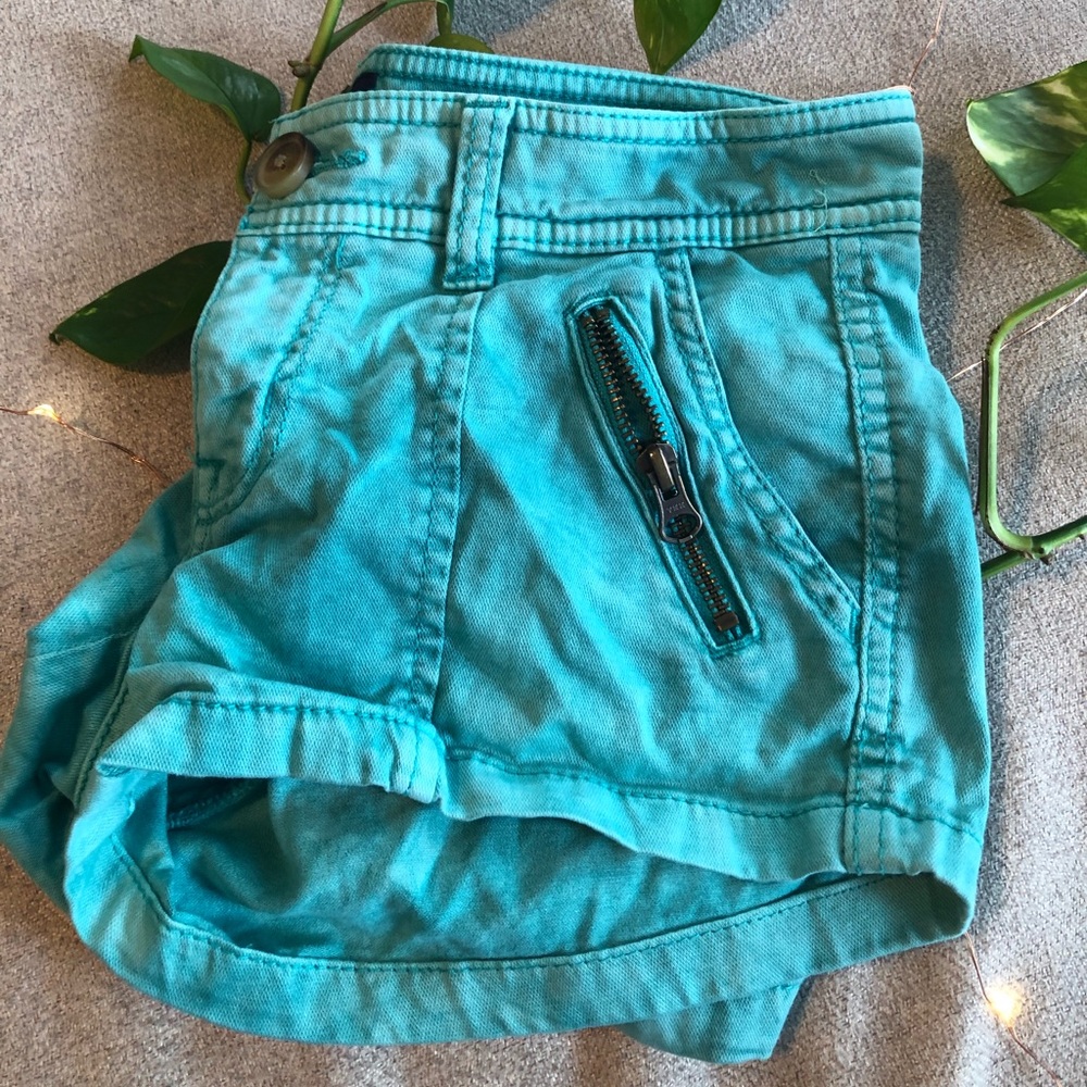 Adorable Bright Blue Mini Shorts with Cute Zipper